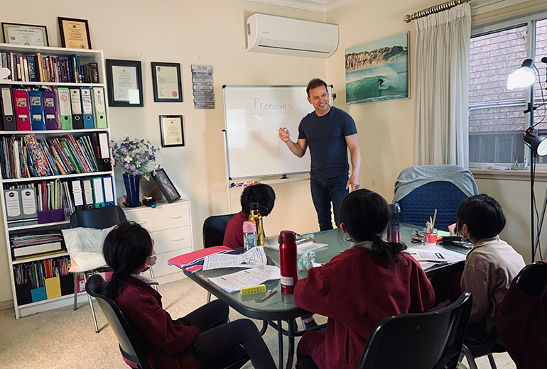 Mr Tim teaching students
